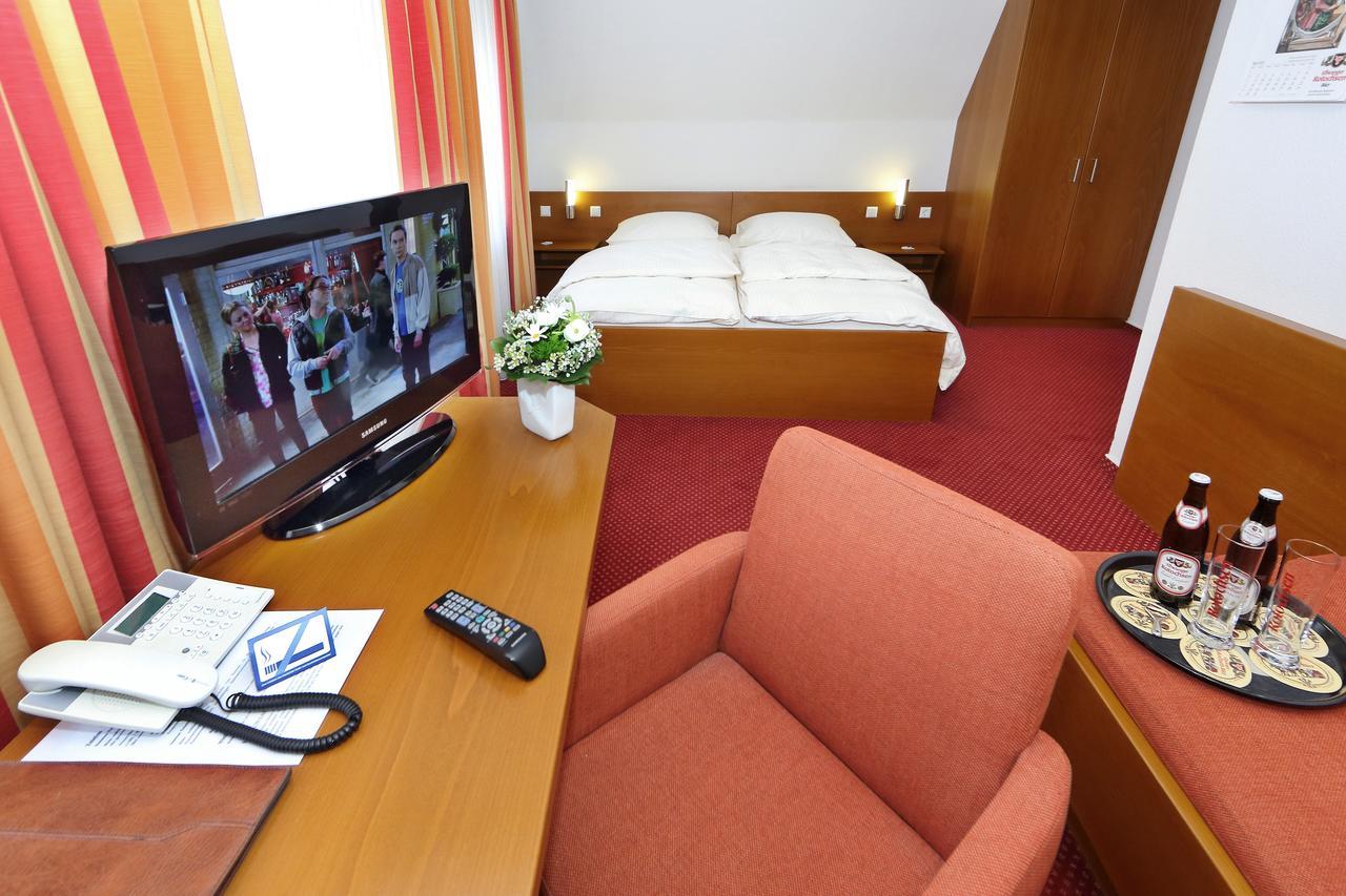 Brauereigasthof-Hotel Roter Ochsen إلفانغن الغرفة الصورة